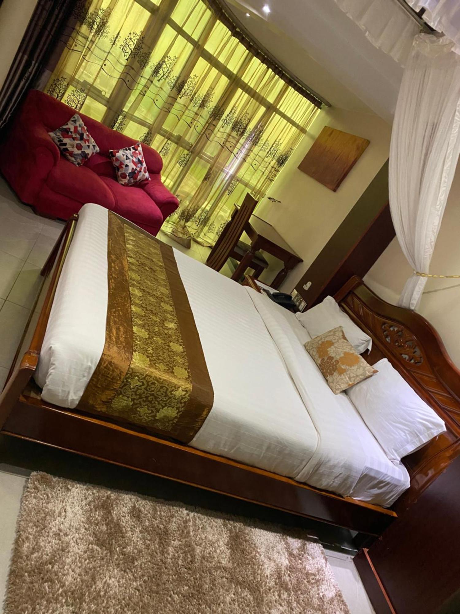 La Grande Hotel Καμπάλα Εξωτερικό φωτογραφία